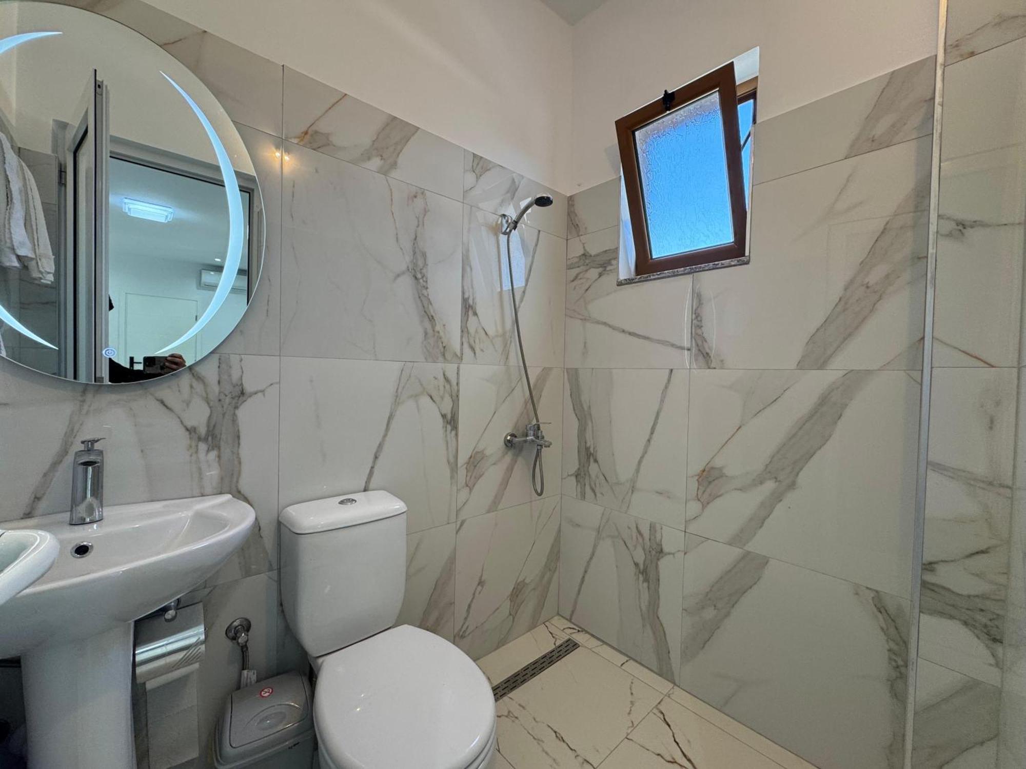 Vila Hergi Saranda Extérieur photo